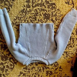 Pretty little thing crops light blue sweater